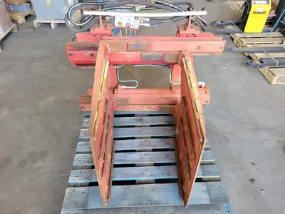 Used 2012 BOLZONI AURAMO BB250011 Forklift Attachments British Columbia CA | Lenmark #1426401