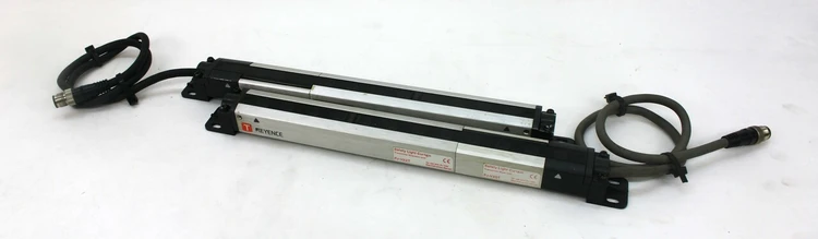 Used KEYENCE PJ-V22 Light Curtains & Grids | Industrial Parts R Us Inc. #360787