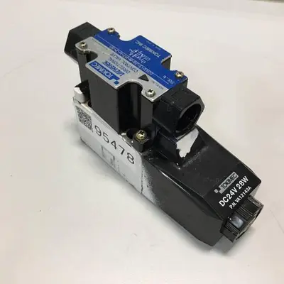 USED VICKERS DG4V32AMP7H750