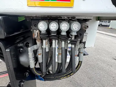 Used 2019 FREIGHTLINER M2 106 Tractors & Trailers Florida US | Truck and Van Outlet #1506263