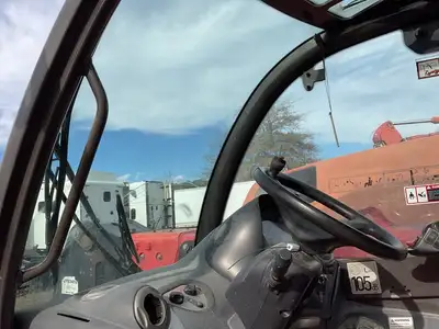 Used 2018 Manitou MHT790 Telehandlers New York US | United Lift #1446461