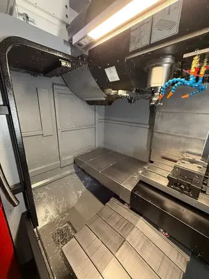 Used 2022 HURCO VM10I Vertical Machining Centers Quebec CA | Aucto #715446