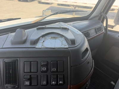 Used 2009 VOLVO VNL Conventional trucks Indiana US | Miedema Asset Management Group #1414638
