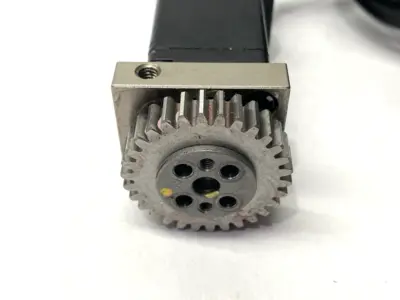 USED YASKAWA SGMMJ-A3E2A-FJ22