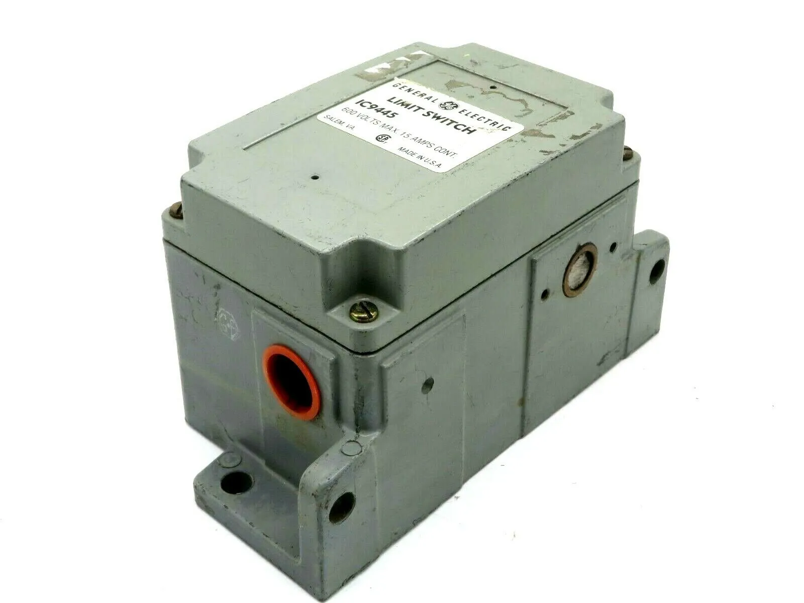USED GENERAL ELECTRIC IC9445 A200B LIMIT SWITCH 600V 15AMP IC9445A200B