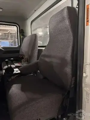 USED 2021 MACK MD642