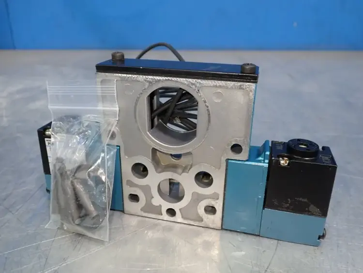 New | in-Stock MAC PME111DAAA Valves/Fittings | HGR 24 #732439