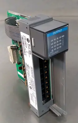 Allen-Bradley 1746-OBP16/C Output Module Board SLC 500 Loc3D29