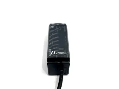 Used KEYENCE Multi-Function Laser Sensor Amplifier Unit DIN-Rail Mount Type Sensors Michigan US | Maverick Industrial Sales #1398270