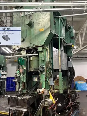 USED 1977 MINSTER 400 TON SSDC PRESS