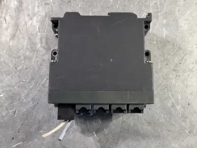 USED SIEMENS 6GK5204-2BB10-2AA3