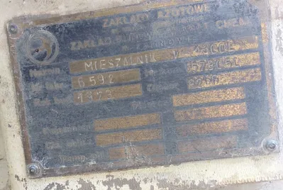 1973 _UNKNOWN_ 1,300 Liters Stainless Steel Tanks | Perry Equipment (9)