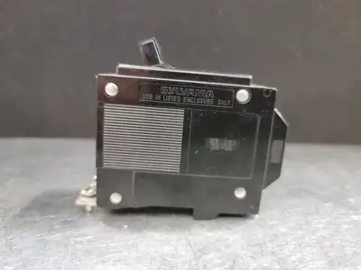 15 Amp, 2 Pole, 240 volts Circuit Breaker