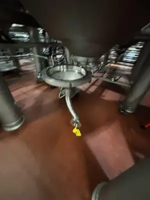 1995 MUELLER 16,600 GALLON Stainless Steel Tanks | Perry Equipment (5)