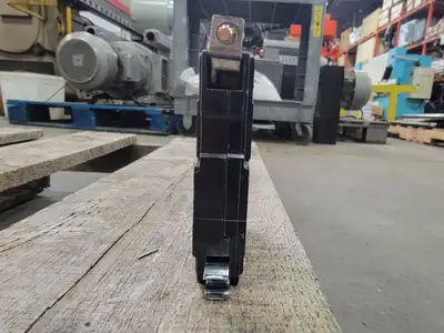 USED SQUARE D QOB115