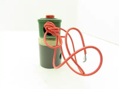 Plast-o-matic EUC3B8G9 Solenoid Valve PVC 3/8" NPT 10 PSI 120V Coil