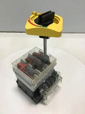USED ALLEN BRADLEY 194R-NJ030P3 SER B