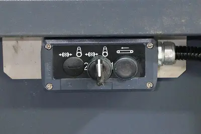 37" TIMESAVERS, LYNX SERIES, WET TWO HEAD BELT GRINDER, DEBURRING & FINISHING, MODEL: LYNX 37MWT-DB-60