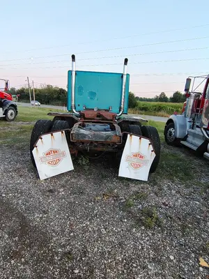 Used 1979 FREIGHTLINER FLC 120 Conventional trucks Ohio US | Proxy Equipment #1385284