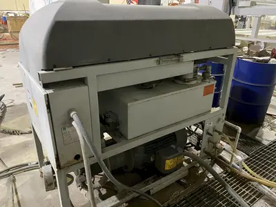 USED 2011 FLOW 200
