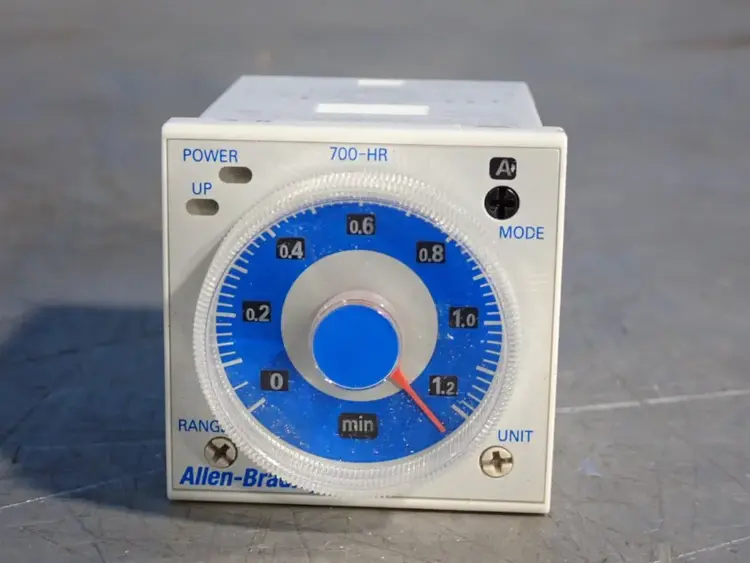 Used ALLEN BRADLEY 700HRP42TA17 Timers Ohio US | HGR 24 #1129856