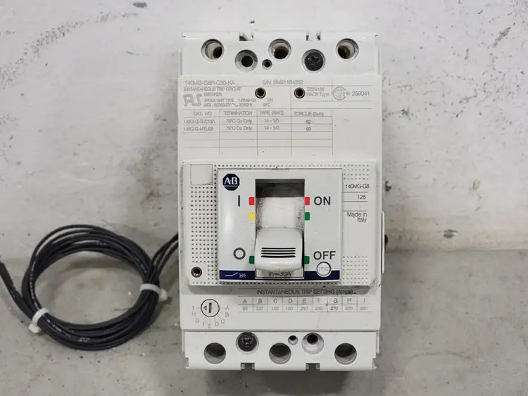 New | in-Stock ALLEN-BRADLEY 140MG-G8P-C30-KA Switchgears British Columbia CA | Lenmark #240850
