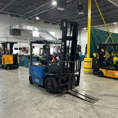 Used 2020 BYD ECB35 4-Wheel Sit down Electric Counterbalance Forklifts British Columbia CA | Leavitt Machinery #1443732