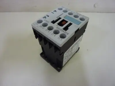 USED SIEMENS 3RT1015-1BB42