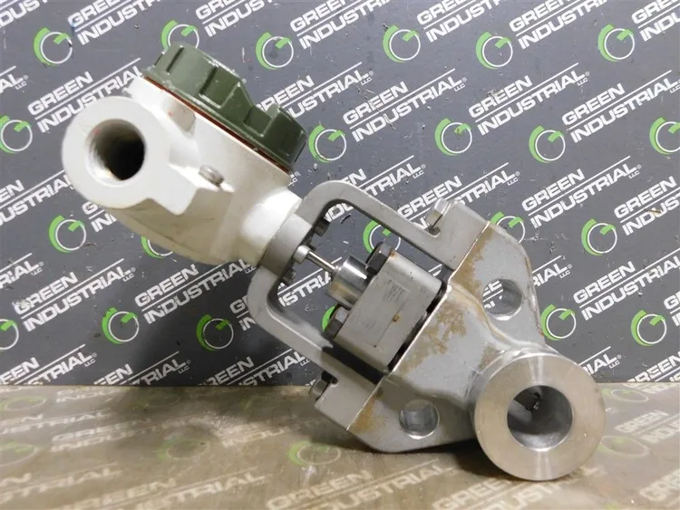 Used YOKOGAWA YF102 Valves/Fittings | Green Industrial #674738