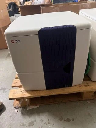 Used BECTON DICKINSON (BD) FACSMELODY Cell Analysis New Jersey US | Bionex Scientific LLC #800778