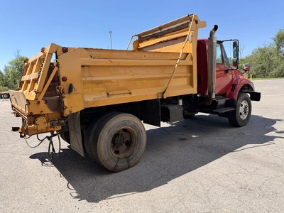 Used 2003 INTERNATIONAL 7400 4X2 Dump trucks Michigan US | Miedema Asset Management Group #1391628