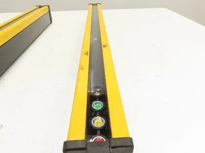 ReeR ASR618 ASE618 Safety Light Curtain Emitter & Receiver Set 172mm