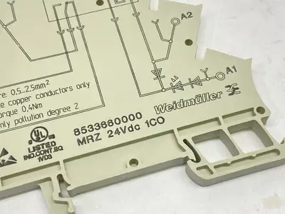 USED PHOENIX CONTACT RELAY 2961105 W/ WEIDMULLER 8533660000 LOT OF 2