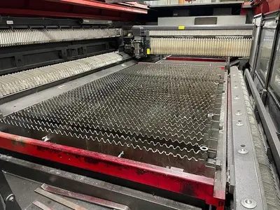 USED AMADA LC-3015F1NT