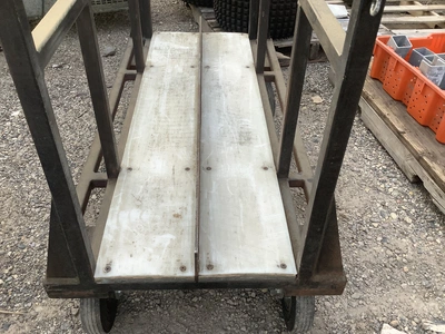 Used _UNKNOWN_ _UNKNOWN_ Up-lifting and Distribution Trolleys Michigan US | Miedema Asset Management Group #1423537