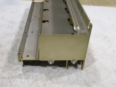 Gould Modicon B546 I/O Input Output PLC Slot Rack Housing Chassis