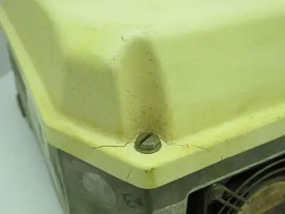 Reliance Electric 1SU44003 SP500 AC Drive 3HP 3PH 380-460VAC 6.4A 0-240Hz