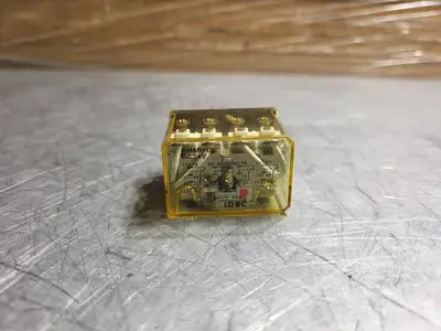 NEW IDEC RH4B-UL