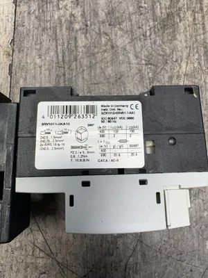 SIEMENS 3RV1011-0KA10 Electrical/PLC/Automation | ESS Industrial Equipment Sales (11)