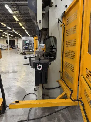 Used U.S. INDUSTRIAL US200-13AC Press Brakes Georgia US | The Equipment Hub #1278760