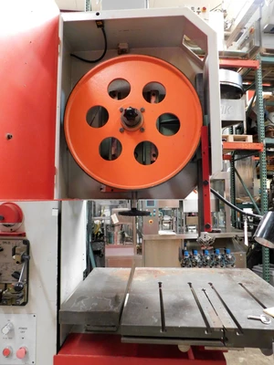 USED DAKE JOHNSON BAND SAW V-24