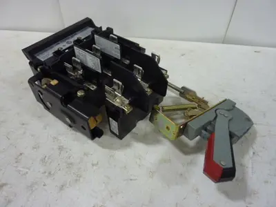 USED ALLEN BRADLEY 1494V-DS30 SER A