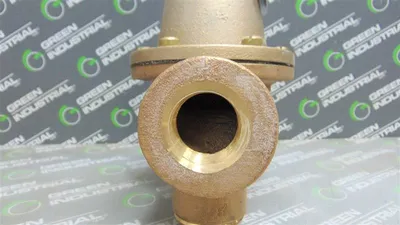 Cash Acme Type "E-Series 3" Pressure Regulator 1" Pipe Size 300 PSI Max. New