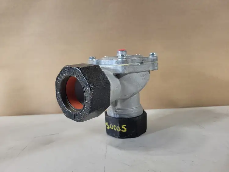 Used MIKROPUL 133300 Valves/Fittings British Columbia CA | Lenmark #255686