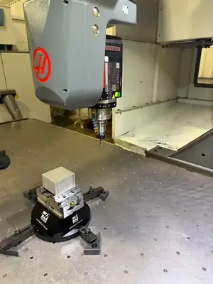 2019 HAAS GM-2-5AX Millers, Gantry, CNC | Machnet (4)