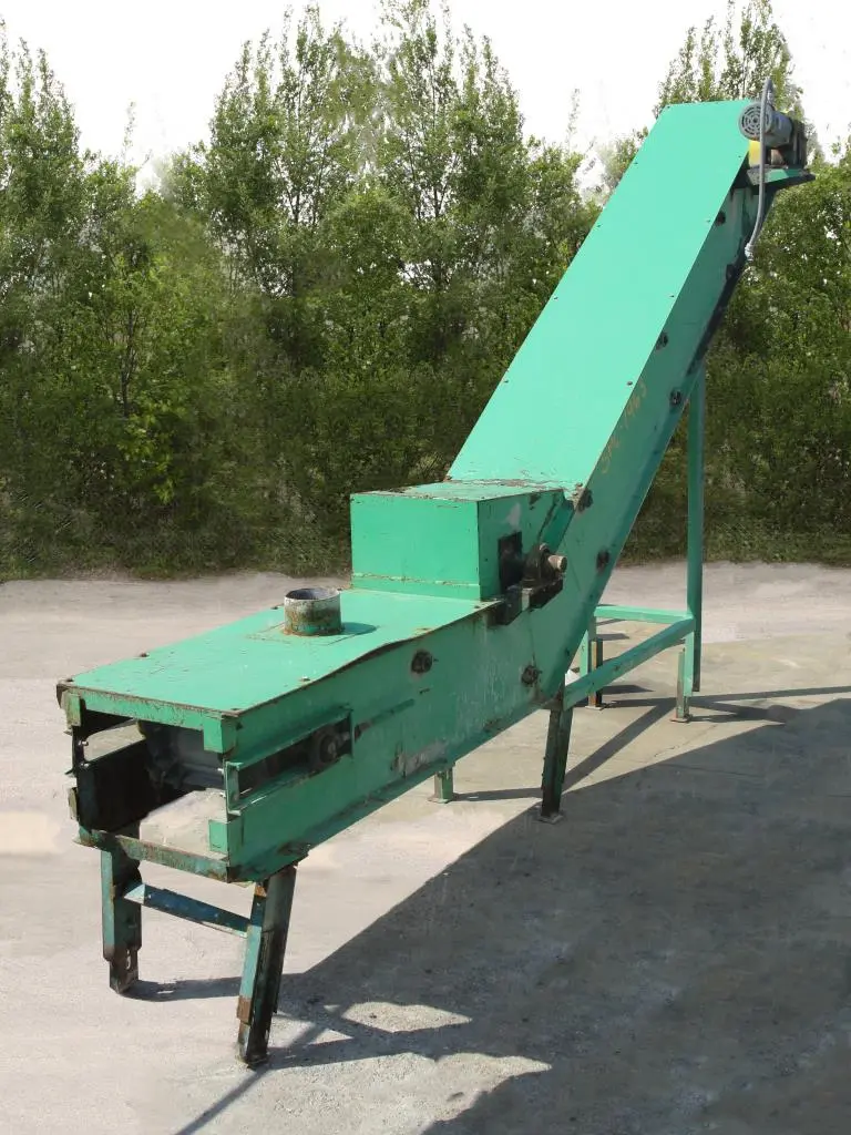 SPC7963  Conveyor inclined belt conveyor CS, 14"w x 15' long, 86-3/4" discharge height