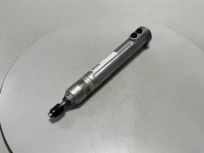 USED TECH MOTIVE SD25I020BAQ2