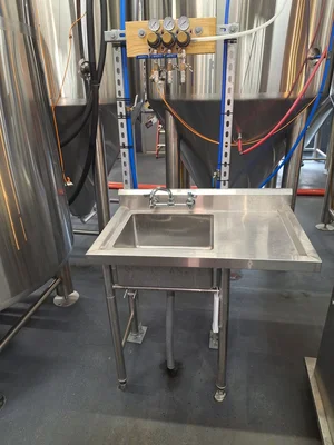 Used _UNKNOWN_ _UNKNOWN_ Sinks Georgia US | Auction Management Corporation #1548431