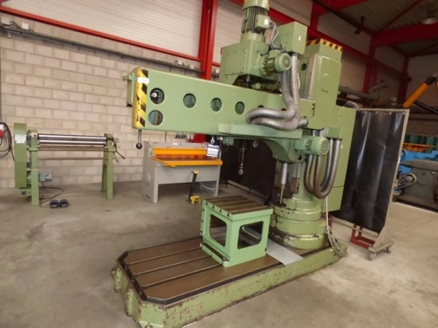 Used _UNKNOWN_ _UNKNOWN_ Radial Drills | Harry Vraets Machinery B.V. #1231445