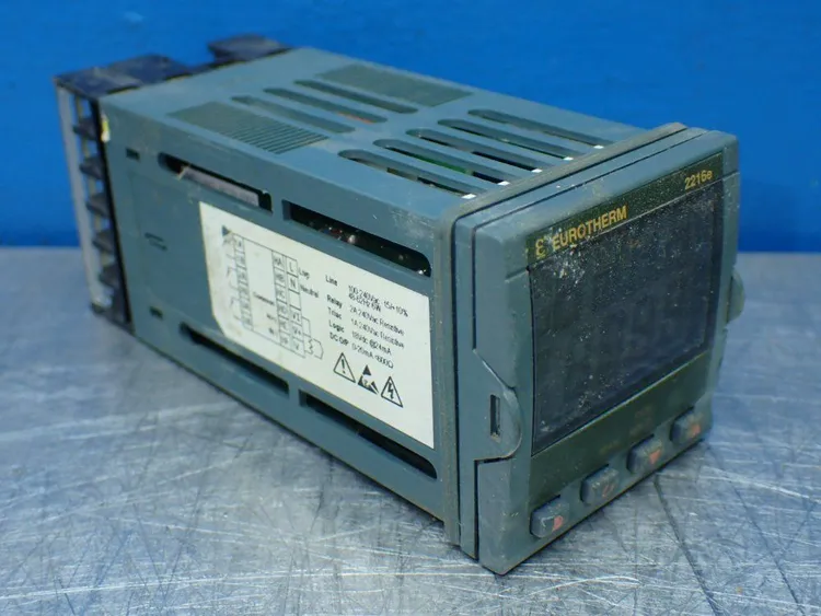Used EUROTHERM 2216E/AL/VH/R1/R1/RF/2YM/ENG/XXXXX/EU0523 Temperature Controls Ohio US | HGR 24 #802922